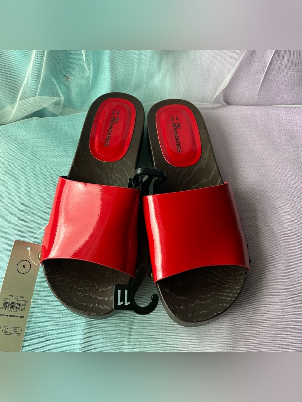 No Boundaries Women's Studded Wooden Clog Sandals, Size 11 Red